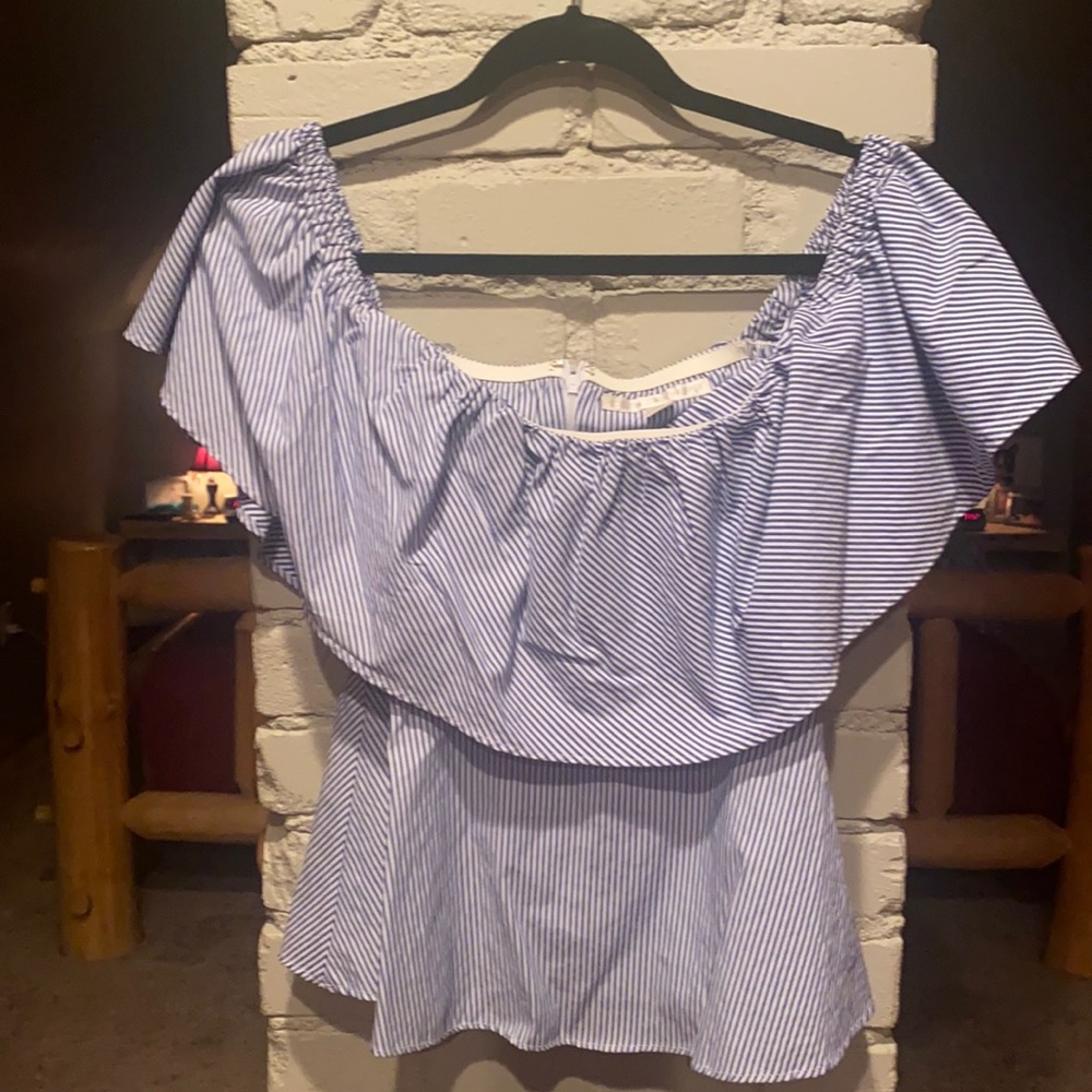 Women’s Boston Proper blouse